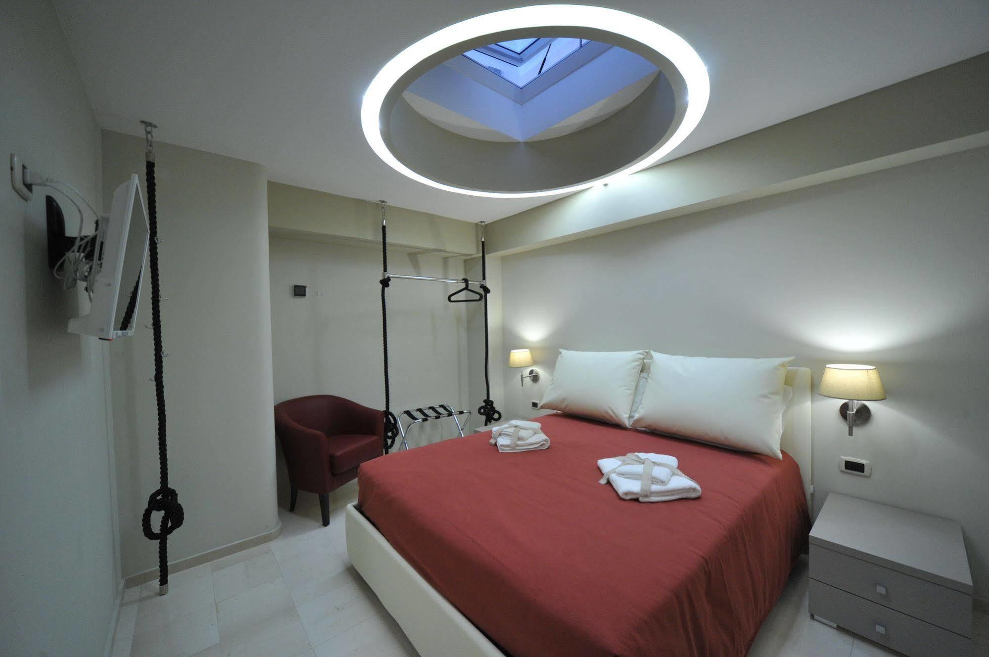 Gatto Bianco House Bed and Breakfast Μπάρι Εξωτερικό φωτογραφία